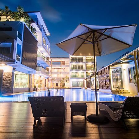 The Peak Hotel Chanthaburi Bagian luar foto