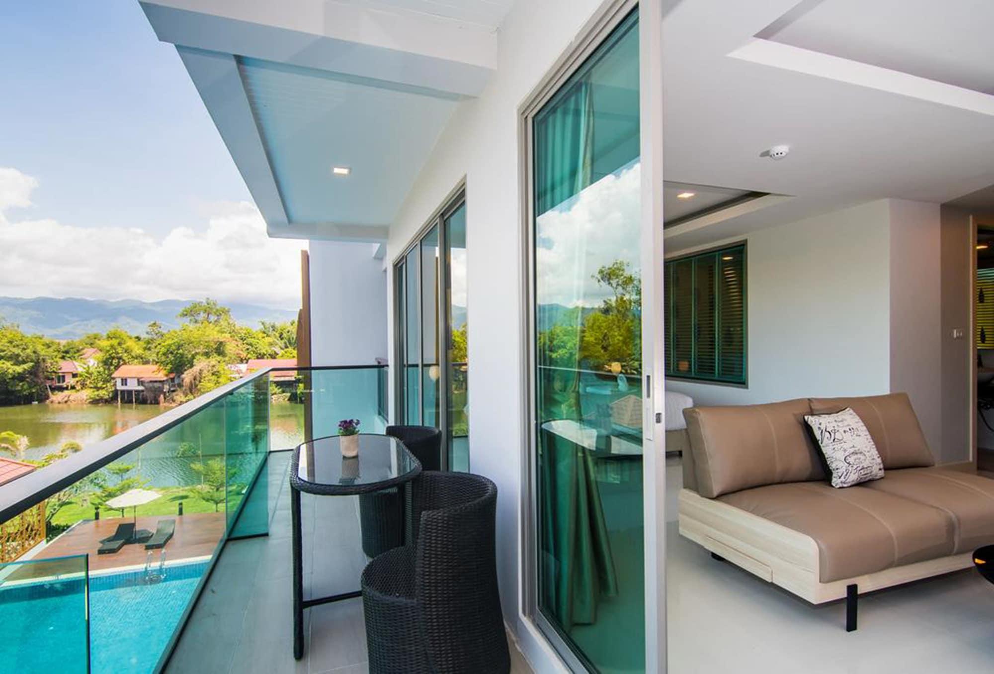 The Peak Hotel Chanthaburi Bagian luar foto