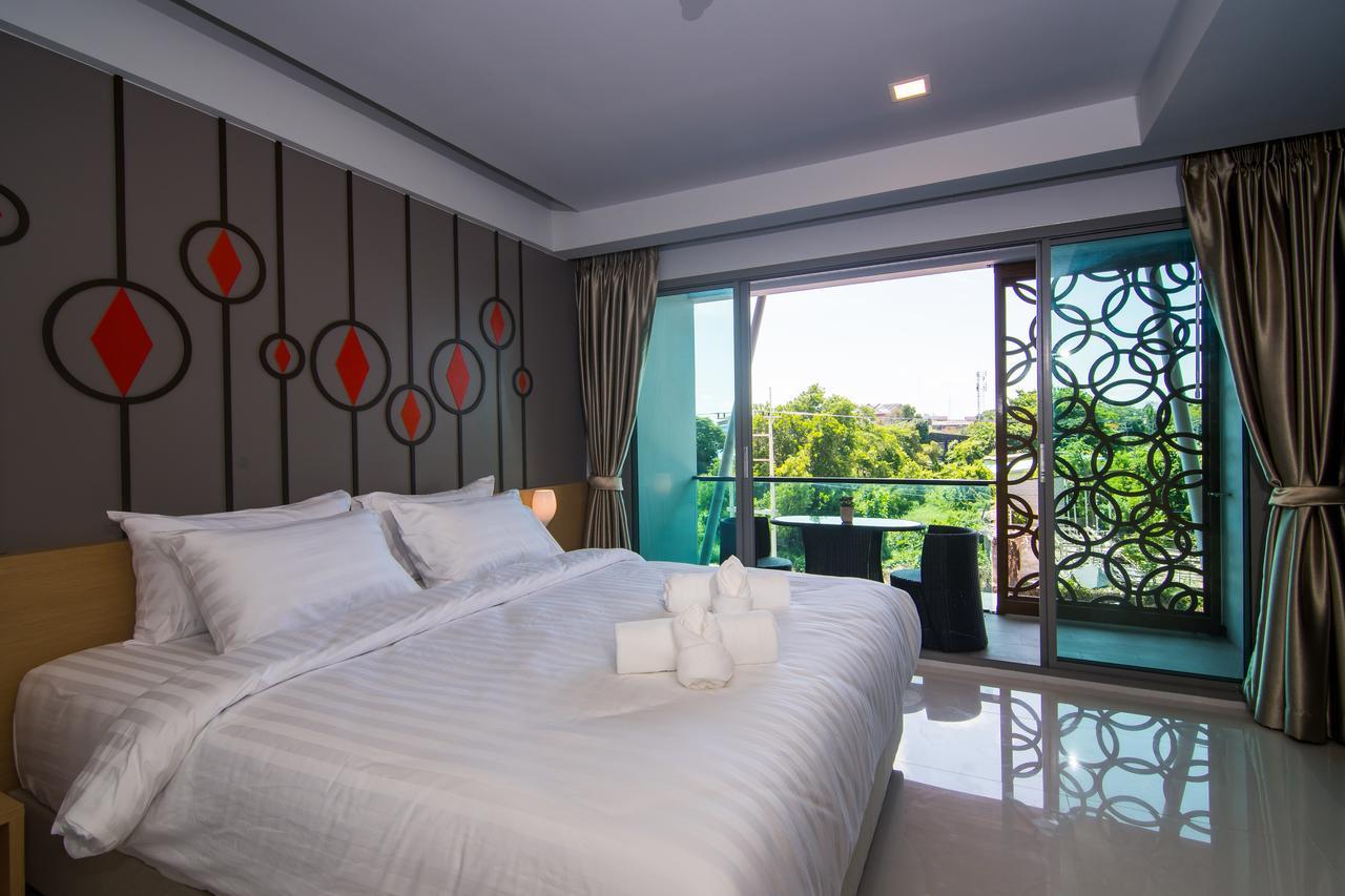 The Peak Hotel Chanthaburi Bagian luar foto