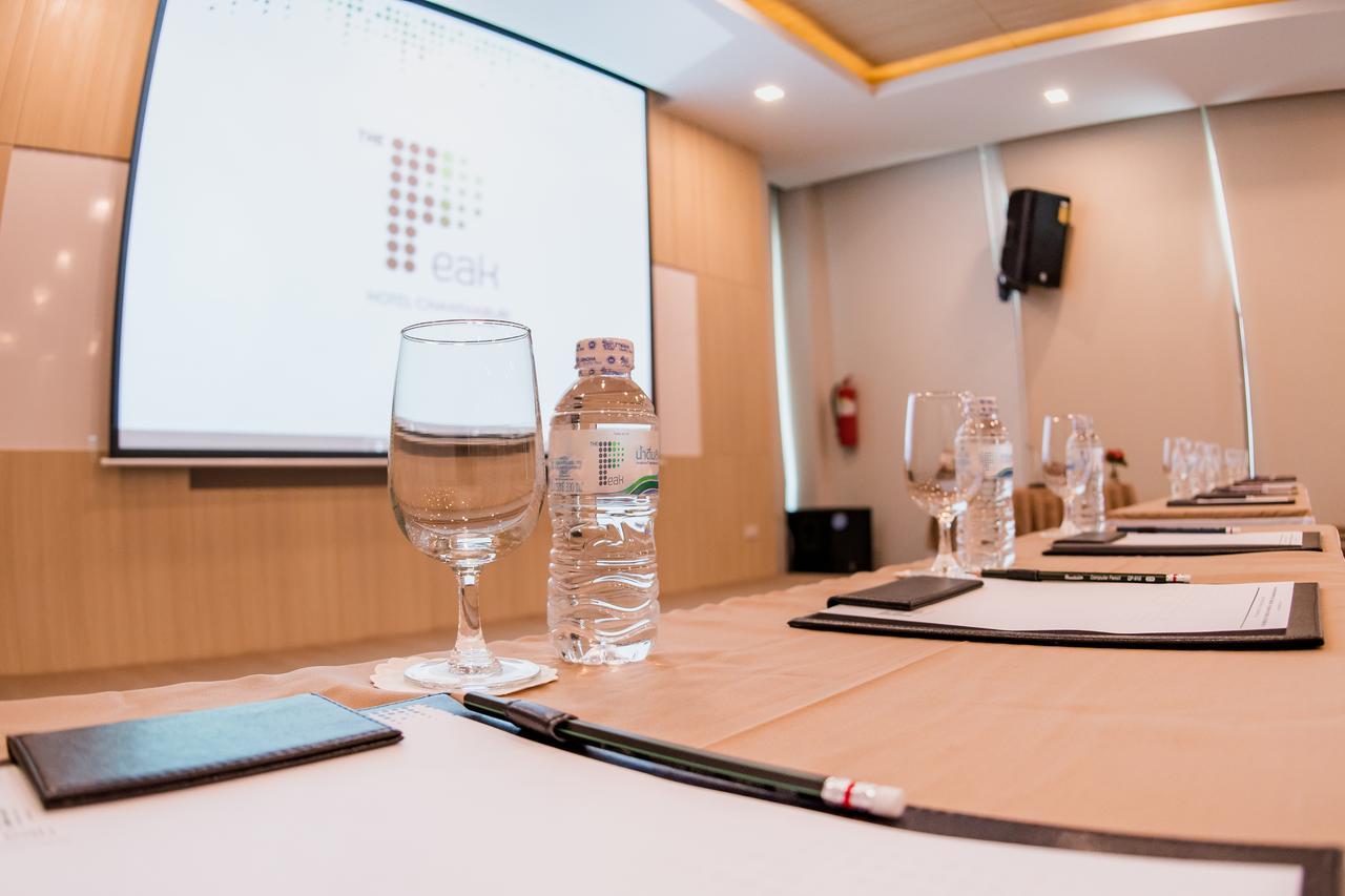 The Peak Hotel Chanthaburi Bagian luar foto