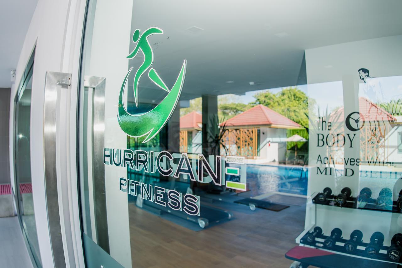 The Peak Hotel Chanthaburi Bagian luar foto