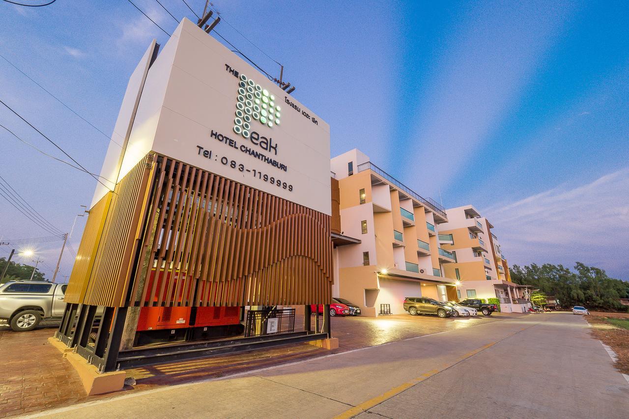 The Peak Hotel Chanthaburi Bagian luar foto