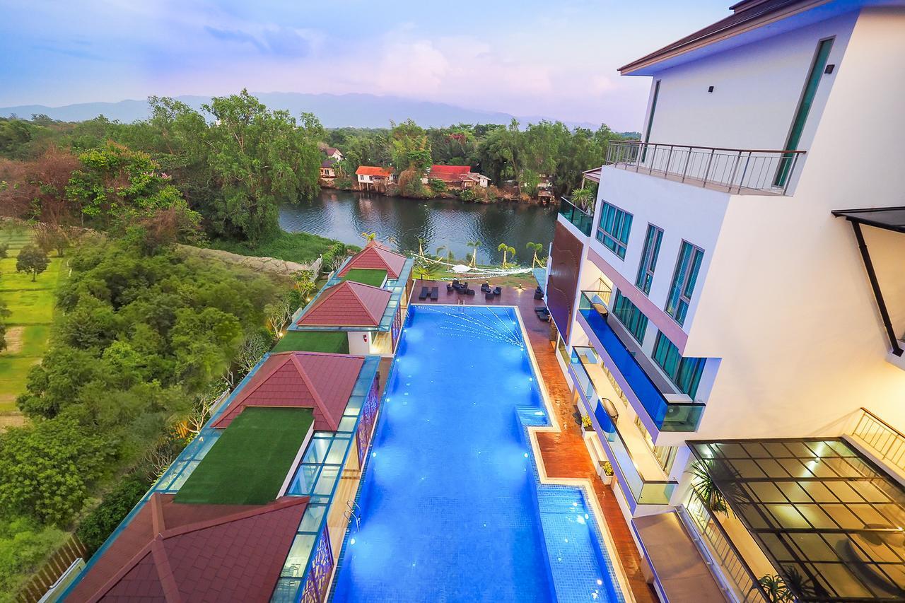 The Peak Hotel Chanthaburi Bagian luar foto