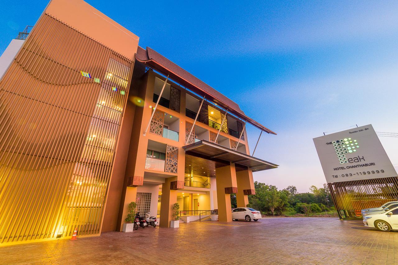 The Peak Hotel Chanthaburi Bagian luar foto